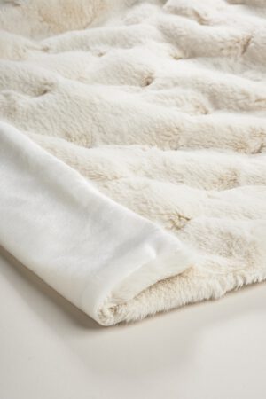 40082 3 Rhombus creme