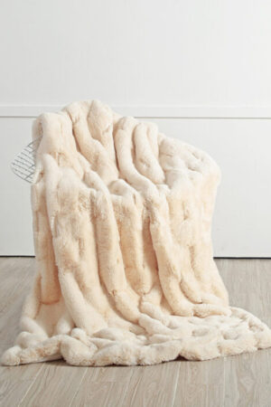 Rhombus creme A 600x733 2