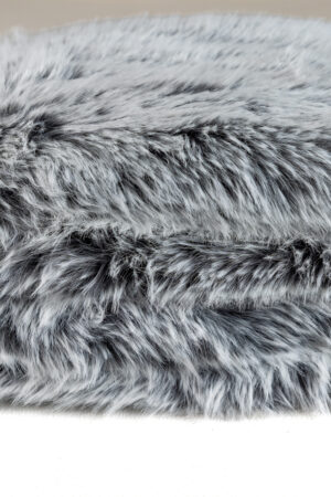 Kunstfelldecke Silber Wolf 3 Kunstfelldecke Silber Wolf in der Farbe Silber - Star Home Textil