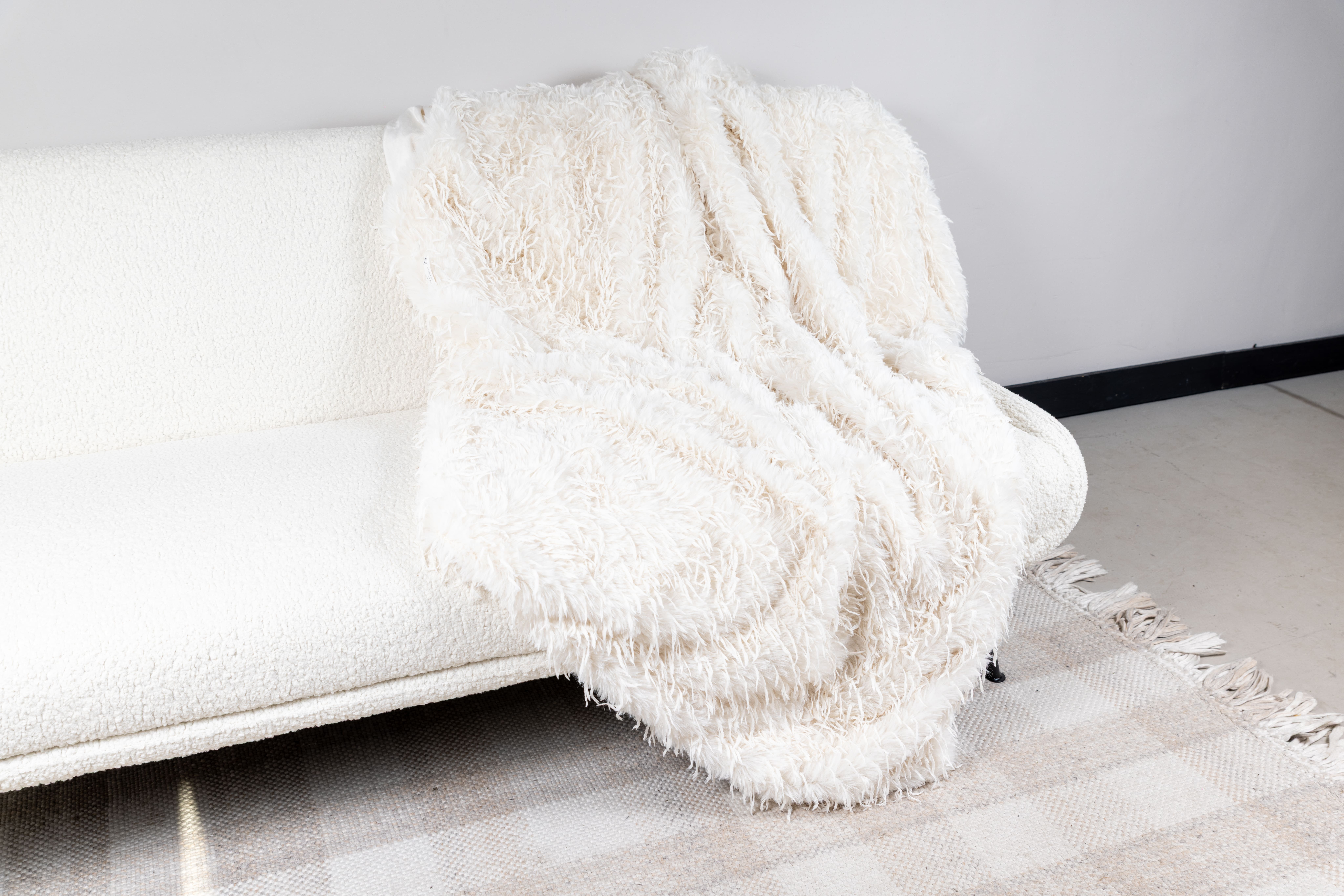 Kunstfelldecke Emu – Star Home Kunstfelldecke Emu in der Farbe Weiß - Star Home